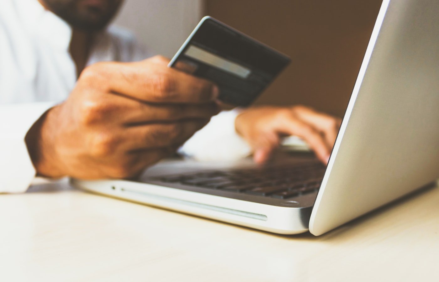 Checkout Friction in 2026: Small Fixes That Lift Ecommerce Revenue