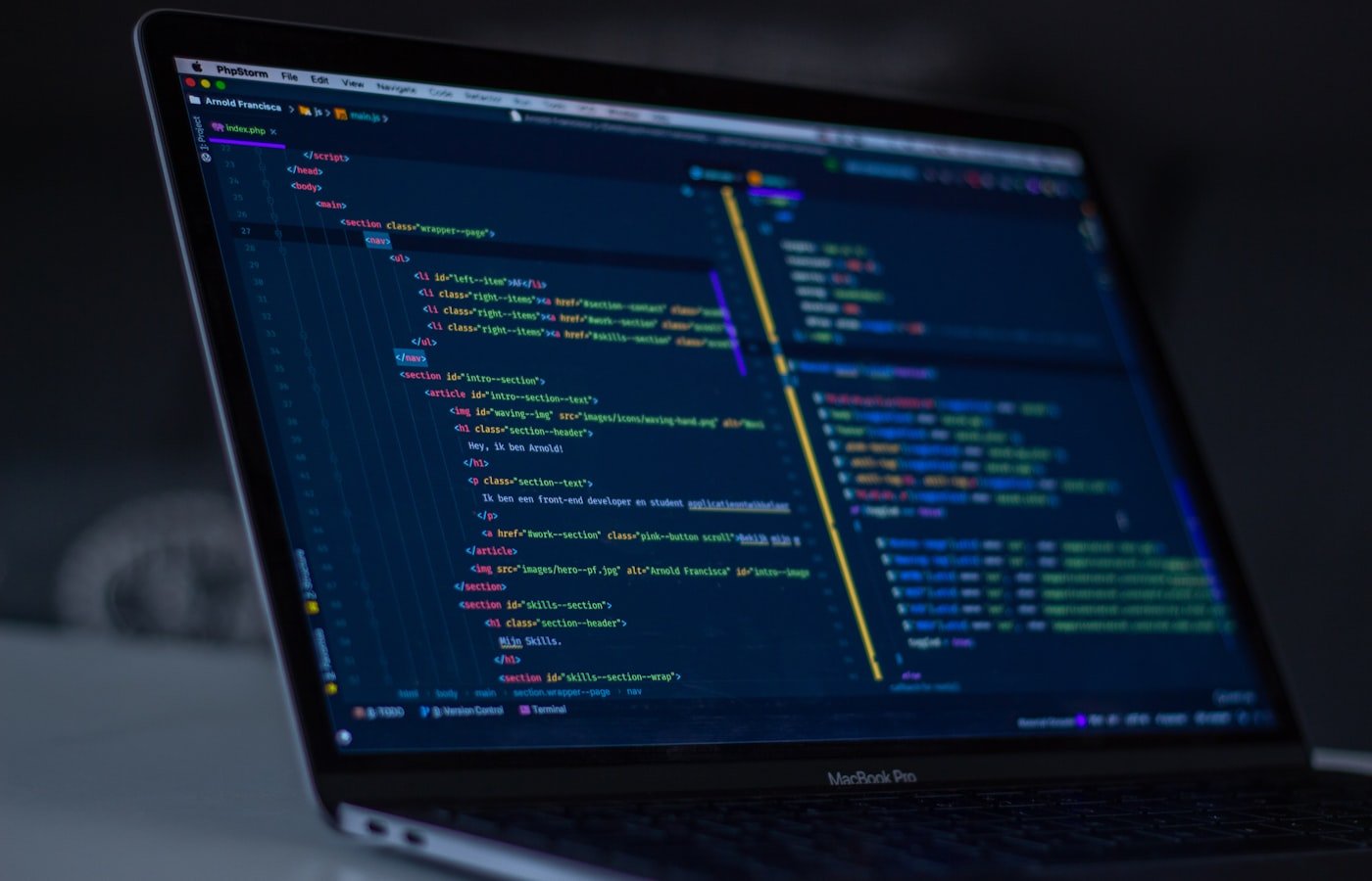 WordPress vs Next.js in 2025: Which Stack Should You Choose?
