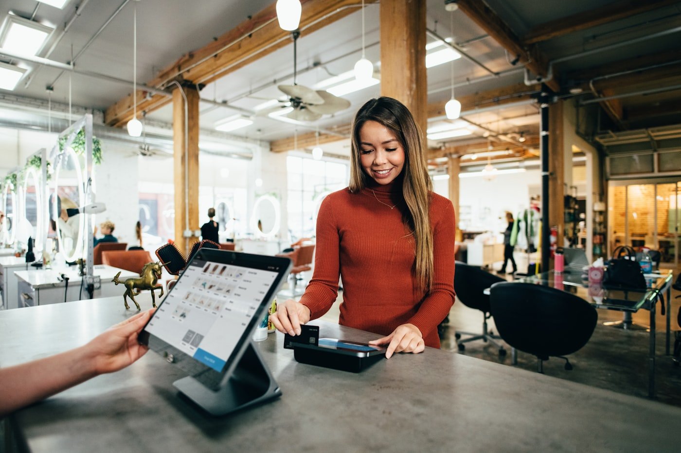 Ecommerce checkout and Shopify store experience
